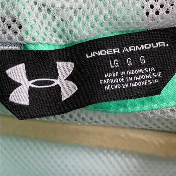 Under Armour L green hooded jacket - Picture 2 of 8